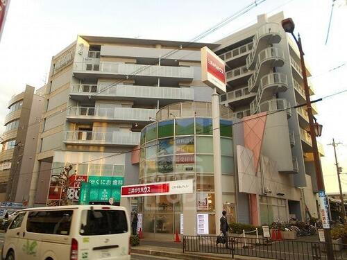 大阪府茨木市舟木町 7階建