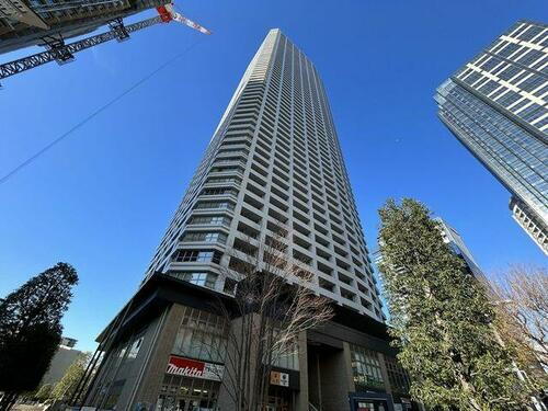 ザ・パークハウス　西新宿タワー６０ 地上60階地下2階建