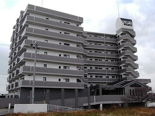 兵庫県明石市魚住町西岡 9階建 築27年10ヶ月