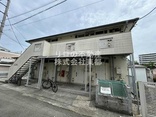サンパレス西国 3階建