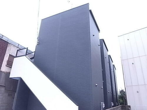 兵庫県尼崎市大庄西町３丁目 2階建 築8年11ヶ月