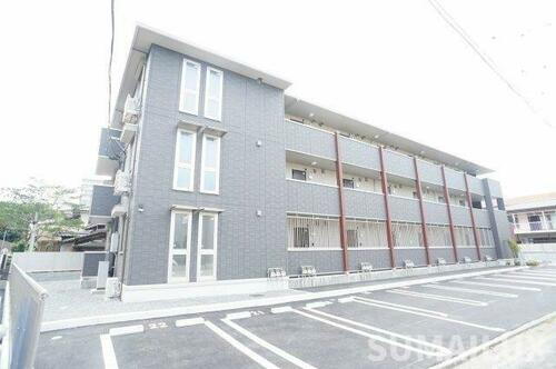 熊本県熊本市中央区本山４丁目 3階建 築2年8ヶ月