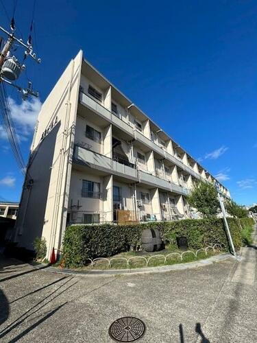 兵庫県神戸市垂水区大町２丁目 6階建