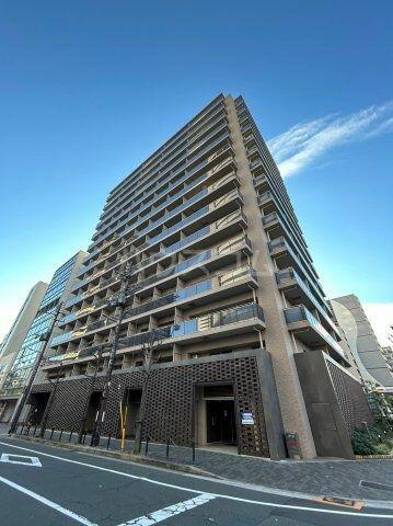 大阪府大阪市北区天満橋１丁目 15階建