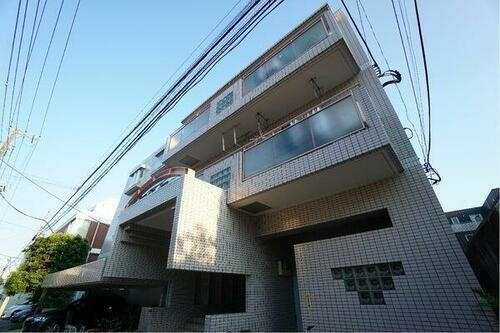 グリーンヒルタガ 3階建