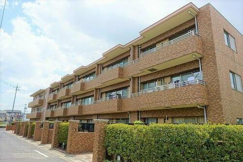 パークホームズ後楽園ガーデンズコート 3階建