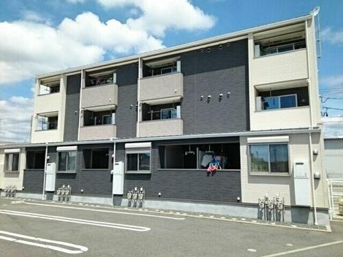 愛知県豊川市伊奈町正庵 賃貸アパート