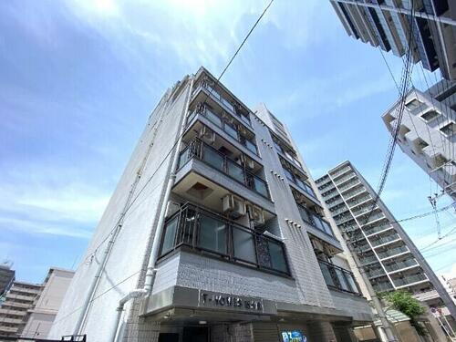 ティーホームズ新大阪 7階建