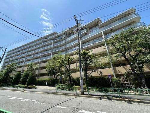 中野坂上パークホームズ 9階建