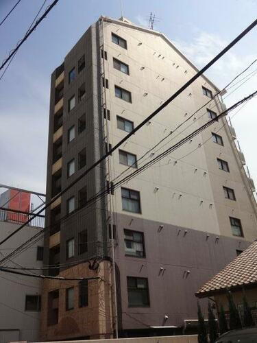 ダイナコートピア黒崎 9階建