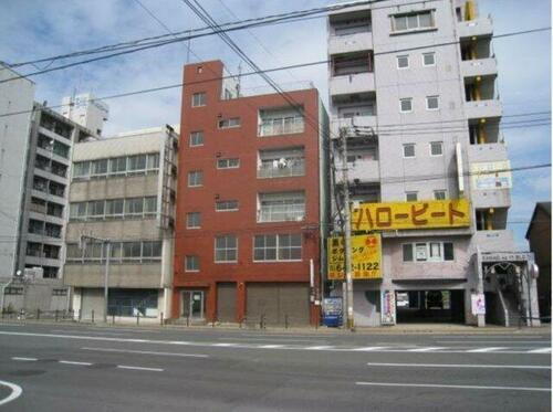 ロード黒崎 6階建