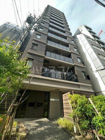 大阪府大阪市中央区釣鐘町２丁目 14階建