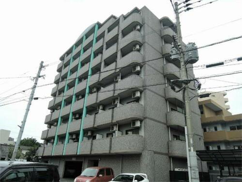 福岡県北九州市小倉北区片野１丁目 8階建