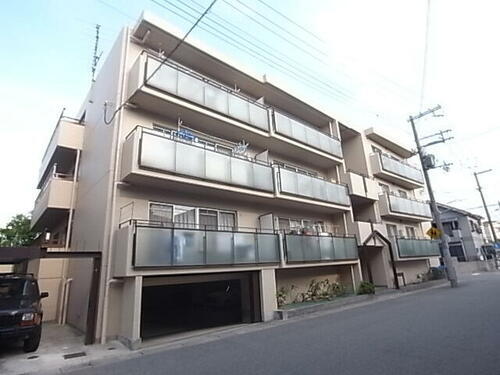エクセレント西宮北口 4階建