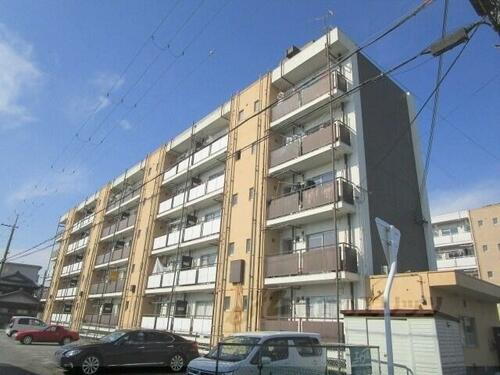 滋賀県長浜市南小足町 賃貸マンション