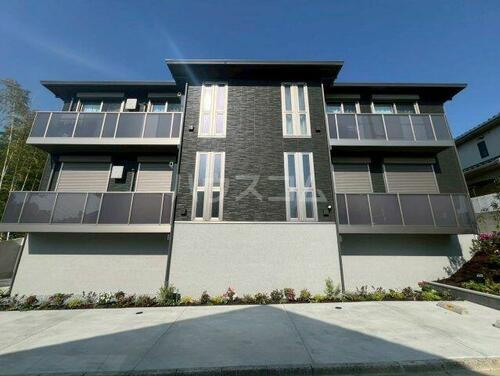 シャーメゾン翠 2階建