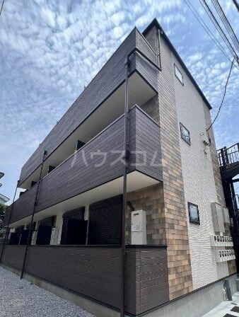Ｔ’ｓ　Ｃｕｏｒｅ椎名町 3階建