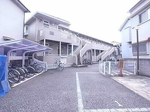 エステートピア武庫川 2階建