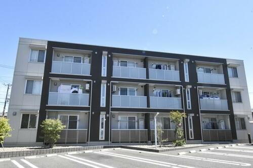 新潟県新潟市東区東明１丁目 3階建 築8年4ヶ月