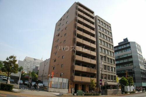 大阪府大阪市北区南扇町 11階建