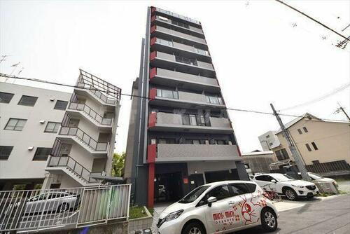 グランパシフィック十三元今里 10階建