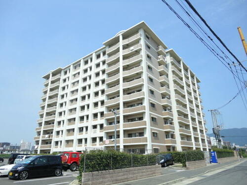 ニューシティアパートメンツ南小倉Ｉ 10階建