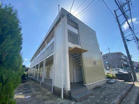 レオパレスシャルマンⅡ 2階建