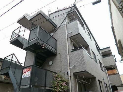 東京都荒川区町屋５丁目 3階建 築30年5ヶ月