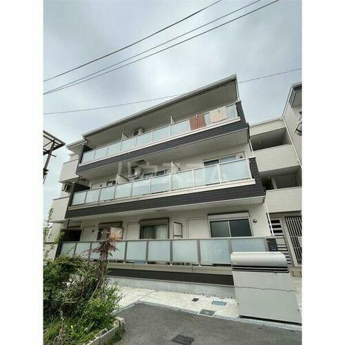 ＧＲＡＮＤＩＲ塚本 3階建