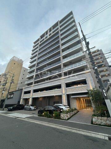 大阪府大阪市北区松ケ枝町 12階建