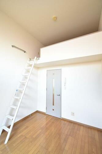 福岡県福岡市博多区博多駅前４丁目 賃貸アパート