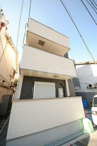 レジア大桐 3階建
