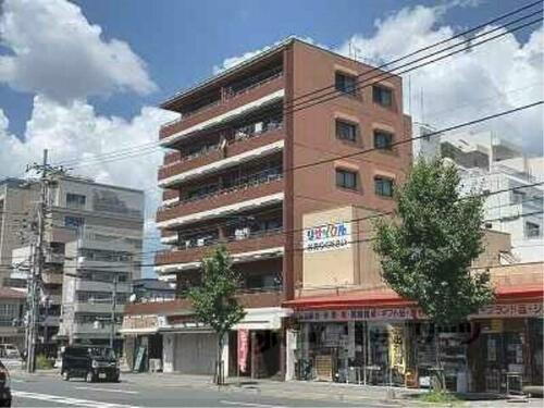 丸萬ビル