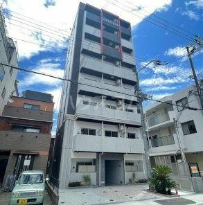 ＯＮＬＹＯＮＥ塚本 8階建