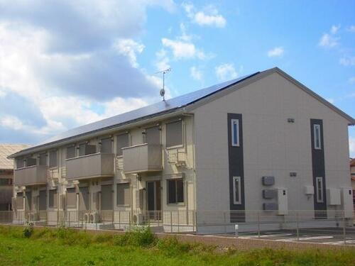 滋賀県東近江市東沖野３丁目 築8年4ヶ月 2階建