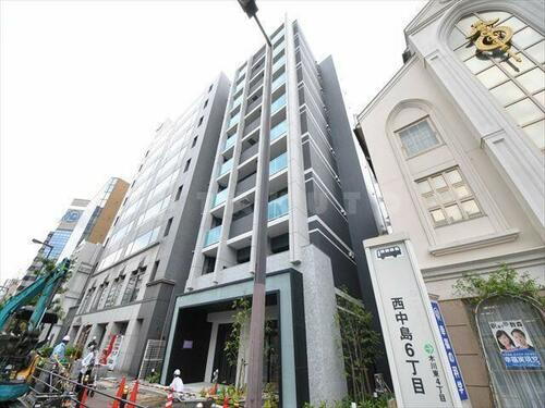Ｌａ　Ｄｏｕｃｅｕｒ新大阪 10階建