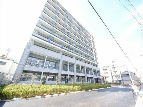 大阪府大阪市淀川区三国本町２丁目 10階建
