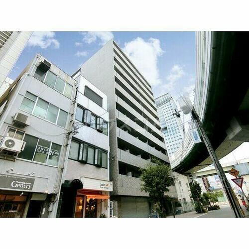 エスリード本町 11階建