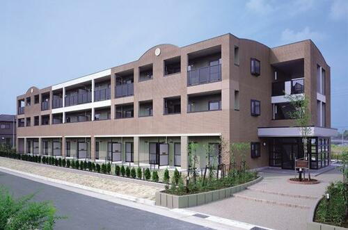 兵庫県加西市北条町東南 3階建 築16年6ヶ月