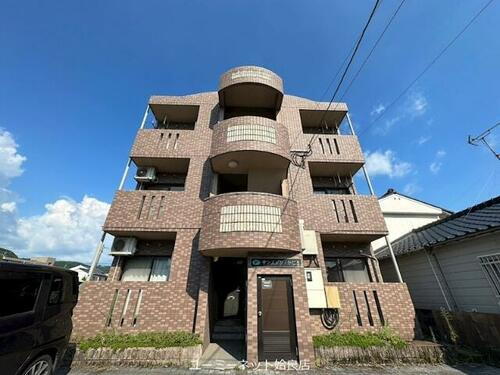 サンメゾンかじき 3階建