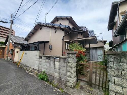 兵庫県相生市陸本町 2階建