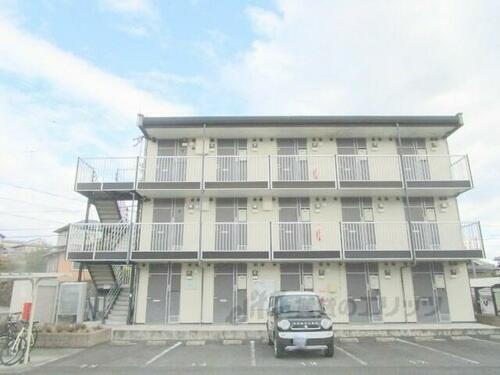 レオパレスＥＡＧＬＥ南丹 3階建