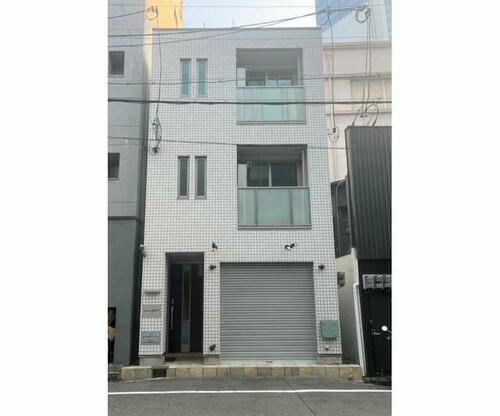大阪府大阪市北区西天満２丁目 3階建 築8年11ヶ月