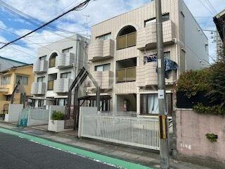 アメニティハイツ上ヶ原弐番館 3階建