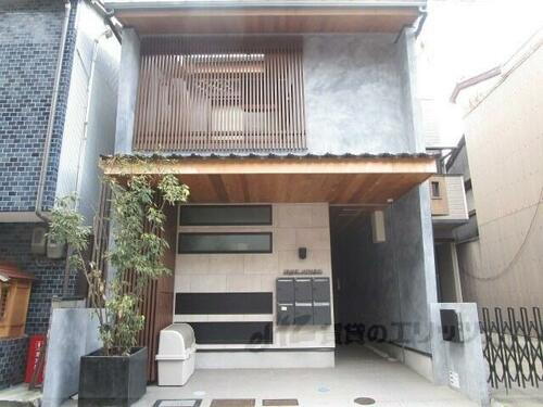 京都府京都市下京区若宮通五条上る布屋町 築7年2ヶ月 2階建