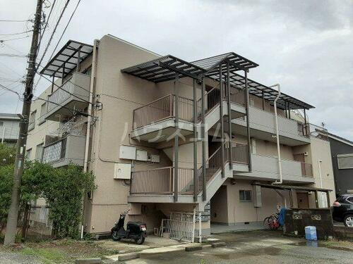 東京都八王子市大和田町３丁目 築44年1ヶ月 3階建