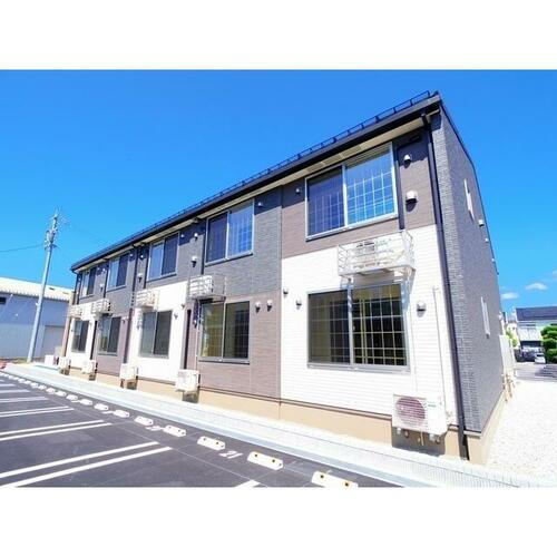 長野県松本市征矢野１丁目 2階建