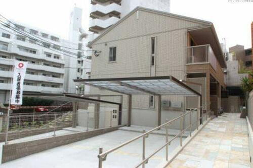 福岡県福岡市中央区桜坂３丁目 賃貸アパート