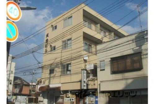京都府京都市下京区西七条南月読町 4階建