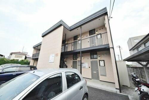 東京都小平市天神町４丁目 2階建